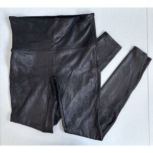 Spanx Women's L Black Faux Leather Shine Bodycon Ankle Pants‎ Shapewear Leggings